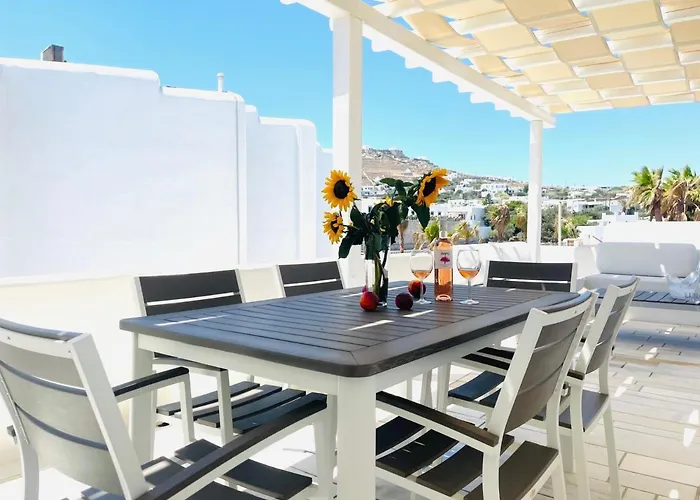 Aphrodite Sunshine Suite